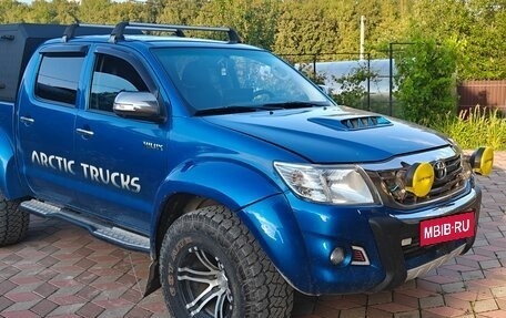 Toyota Hilux VII, 2014 год, 7 000 000 рублей, 3 фотография