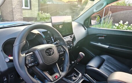 Toyota Hilux VII, 2014 год, 7 000 000 рублей, 9 фотография