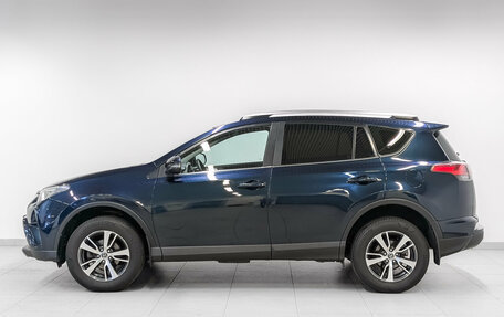Toyota RAV4, 2018 год, 2 200 000 рублей, 8 фотография