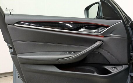 BMW 5 серия, 2020 год, 3 395 000 рублей, 13 фотография