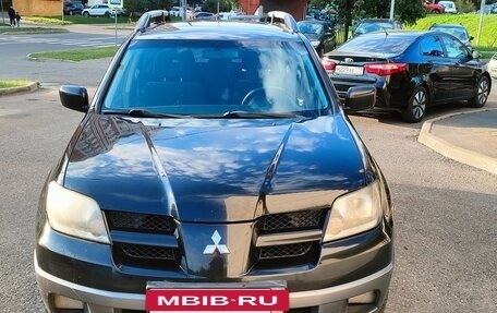 Mitsubishi Outlander III рестайлинг 3, 2004 год, 550 000 рублей, 9 фотография