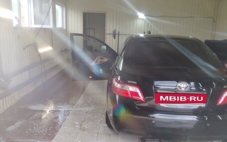 Toyota Camry, 2006 год, 980 000 рублей, 2 фотография