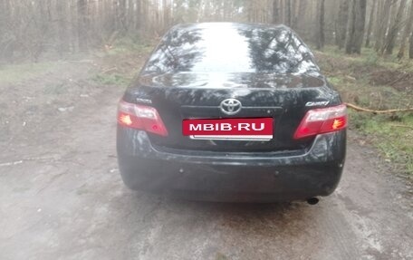 Toyota Camry, 2006 год, 980 000 рублей, 4 фотография