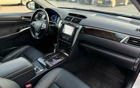 Toyota Camry, 2015 год, 2 190 000 рублей, 24 фотография