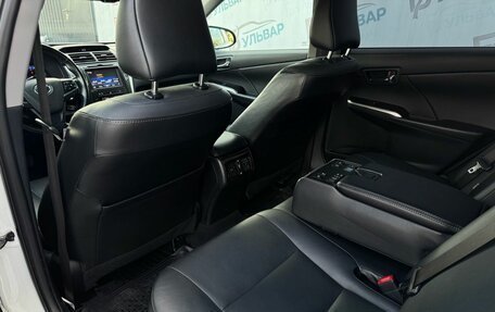 Toyota Camry, 2015 год, 2 190 000 рублей, 18 фотография