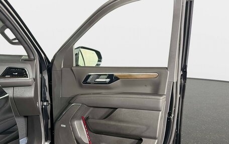 Chevrolet Suburban, 2026 год, 17 237 898 рублей, 33 фотография
