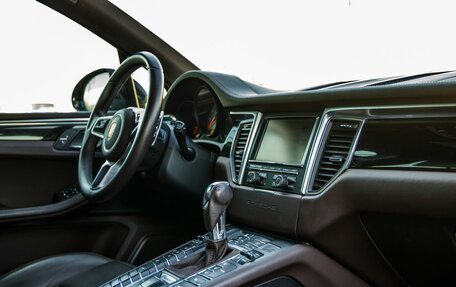 Porsche Macan I рестайлинг, 2014 год, 2 998 000 рублей, 34 фотография