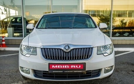 Skoda Superb III рестайлинг, 2012 год, 1 078 000 рублей, 2 фотография