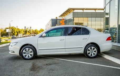 Skoda Superb III рестайлинг, 2012 год, 1 078 000 рублей, 4 фотография