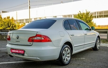 Skoda Superb III рестайлинг, 2012 год, 1 078 000 рублей, 7 фотография