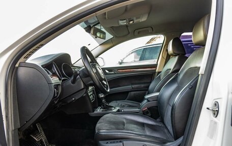 Skoda Superb III рестайлинг, 2012 год, 1 078 000 рублей, 29 фотография