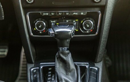 Skoda Superb III рестайлинг, 2012 год, 1 078 000 рублей, 26 фотография