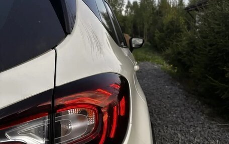 Renault Kaptur I рестайлинг, 2017 год, 1 199 000 рублей, 5 фотография