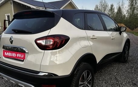 Renault Kaptur I рестайлинг, 2017 год, 1 199 000 рублей, 3 фотография