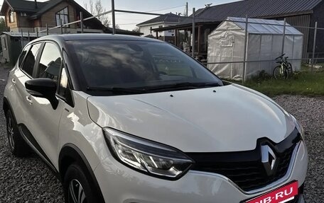 Renault Kaptur I рестайлинг, 2017 год, 1 199 000 рублей, 2 фотография