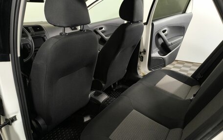 Volkswagen Polo VI (EU Market), 2012 год, 630 000 рублей, 10 фотография