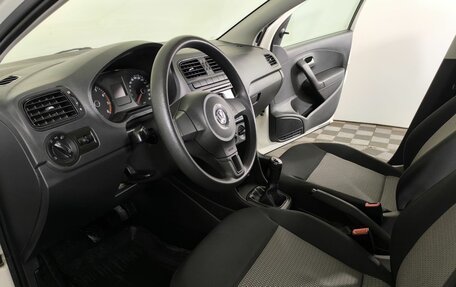 Volkswagen Polo VI (EU Market), 2012 год, 630 000 рублей, 8 фотография