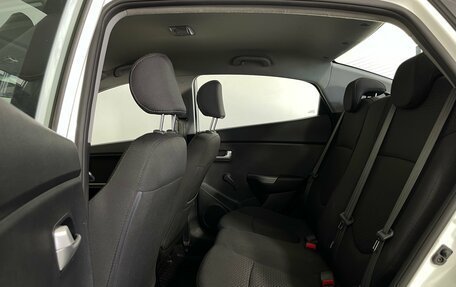 KIA Rio III рестайлинг, 2015 год, 945 000 рублей, 21 фотография
