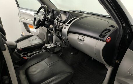 Mitsubishi Pajero Sport II рестайлинг, 2011 год, 1 690 000 рублей, 10 фотография