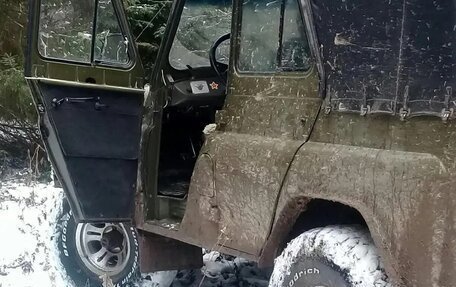 ЛуАЗ 3151, 1990 год, 250 000 рублей, 5 фотография