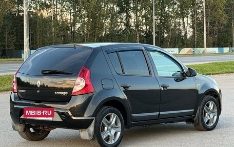 Renault Sandero I, 2013 год, 399 000 рублей, 2 фотография