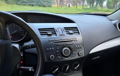 Mazda 3, 2013 год, 1 050 000 рублей, 25 фотография