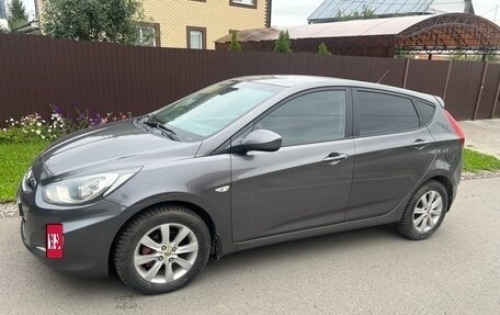 Hyundai Solaris II рестайлинг, 2011 год, 575 000 рублей, 6 фотография