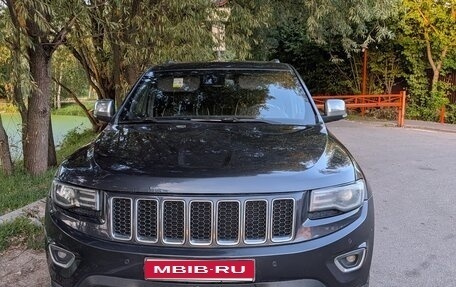 Jeep Grand Cherokee, 2013 год, 2 000 000 рублей, 1 фотография