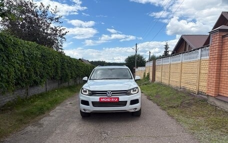 Volkswagen Touareg III, 2012 год, 2 100 000 рублей, 1 фотография