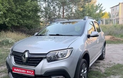 Renault Sandero II рестайлинг, 2019 год, 1 050 000 рублей, 1 фотография