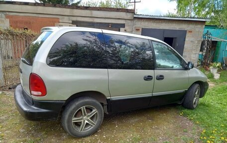 Dodge Caravan III, 2000 год, 150 000 рублей, 39 фотография