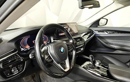 BMW 5 серия, 2021 год, 3 799 000 рублей, 12 фотография