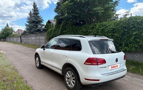 Volkswagen Touareg III, 2012 год, 2 100 000 рублей, 4 фотография