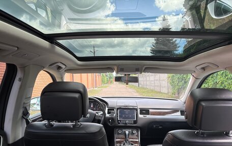 Volkswagen Touareg III, 2012 год, 2 100 000 рублей, 11 фотография