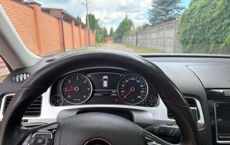 Volkswagen Touareg III, 2012 год, 2 100 000 рублей, 14 фотография