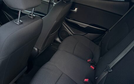 KIA Rio III рестайлинг, 2013 год, 660 000 рублей, 4 фотография