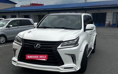 Lexus LX III, 2017 год, 8 100 000 рублей, 2 фотография