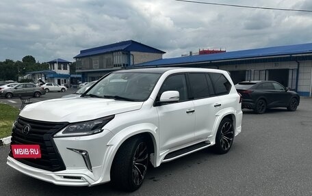 Lexus LX III, 2017 год, 8 100 000 рублей, 4 фотография