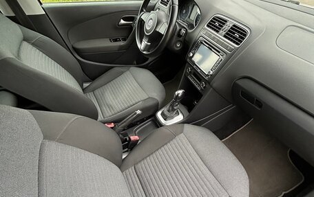 Volkswagen Polo VI (EU Market), 2012 год, 630 000 рублей, 10 фотография