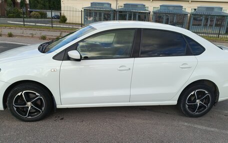 Volkswagen Polo VI (EU Market), 2018 год, 800 000 рублей, 1 фотография