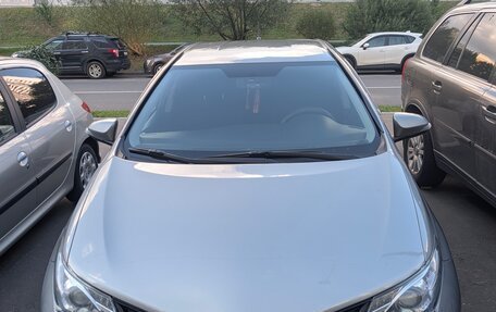 Toyota Auris II, 2013 год, 900 000 рублей, 1 фотография