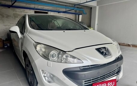 Peugeot 308 II, 2011 год, 1 300 000 рублей, 2 фотография