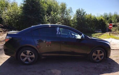 Chevrolet Cruze II, 2011 год, 800 000 рублей, 21 фотография
