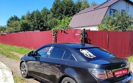 Chevrolet Cruze II, 2011 год, 800 000 рублей, 16 фотография