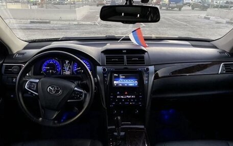 Toyota Camry, 2015 год, 2 200 000 рублей, 4 фотография