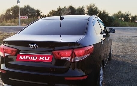 KIA Rio IV, 2017 год, 950 000 рублей, 2 фотография