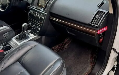 Land Rover Freelander II рестайлинг 2, 2014 год, 1 650 000 рублей, 8 фотография