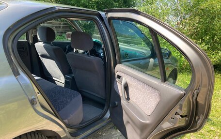 Nissan Primera II рестайлинг, 1996 год, 250 000 рублей, 15 фотография