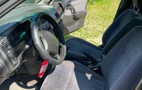Nissan Primera II рестайлинг, 1996 год, 250 000 рублей, 12 фотография