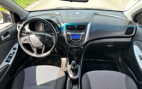 Hyundai Solaris II рестайлинг, 2012 год, 549 000 рублей, 12 фотография
